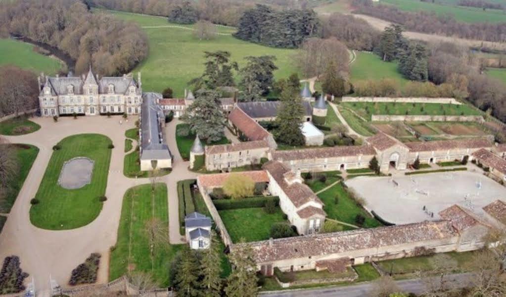 Chateau De Curzay Luaran gambar